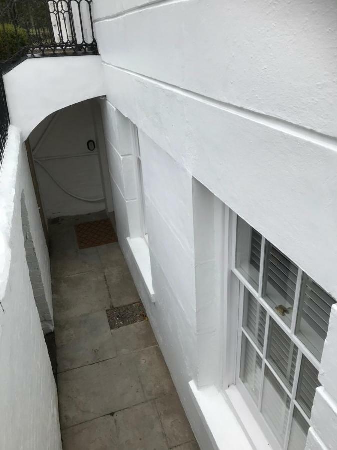 The Apartment, Lower Ground Floor, Clarendon Place レミントンスパー エクステリア 写真